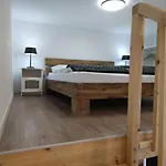 Apartment Lina *